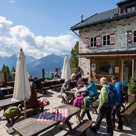 Rochus Appartements Sautens Kültér fotó