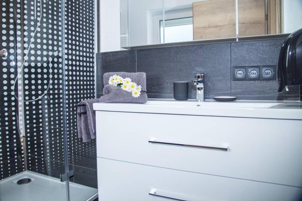 Rochus Appartements Sautens Kültér fotó
